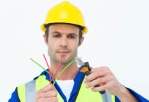 10 Tips for Choosing the Right Electrician